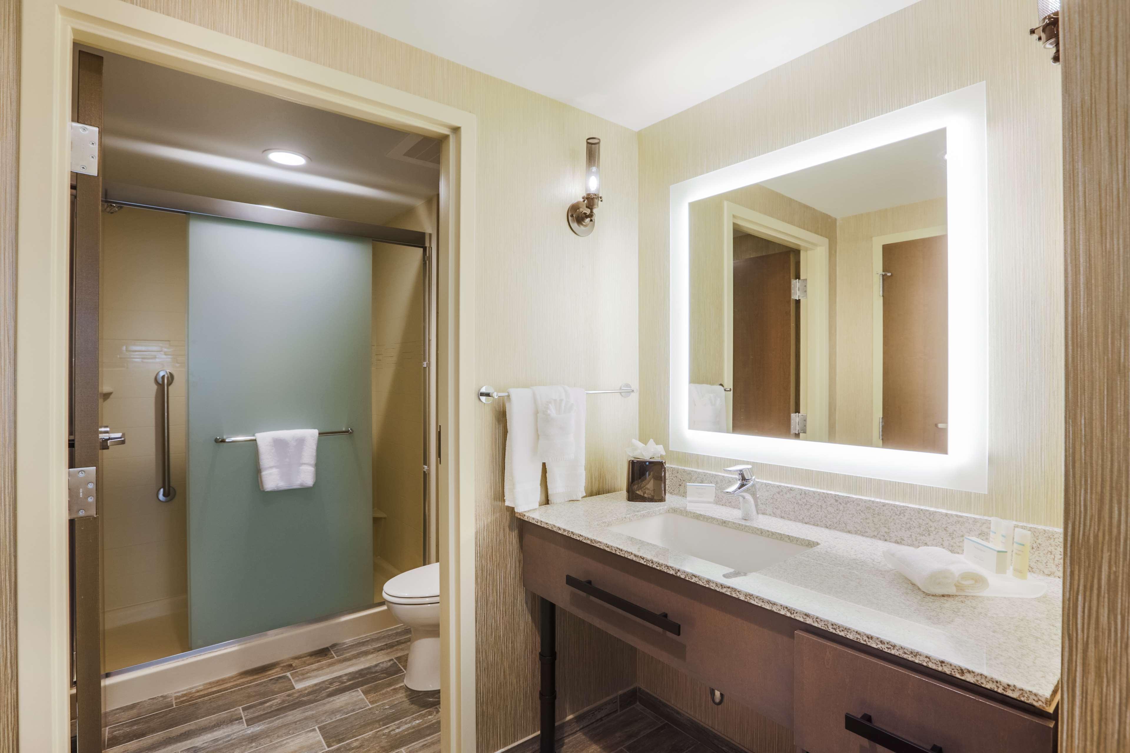 Live Oak, Charleston Historic District, A Tribute Portfolio Hotel Exterior photo